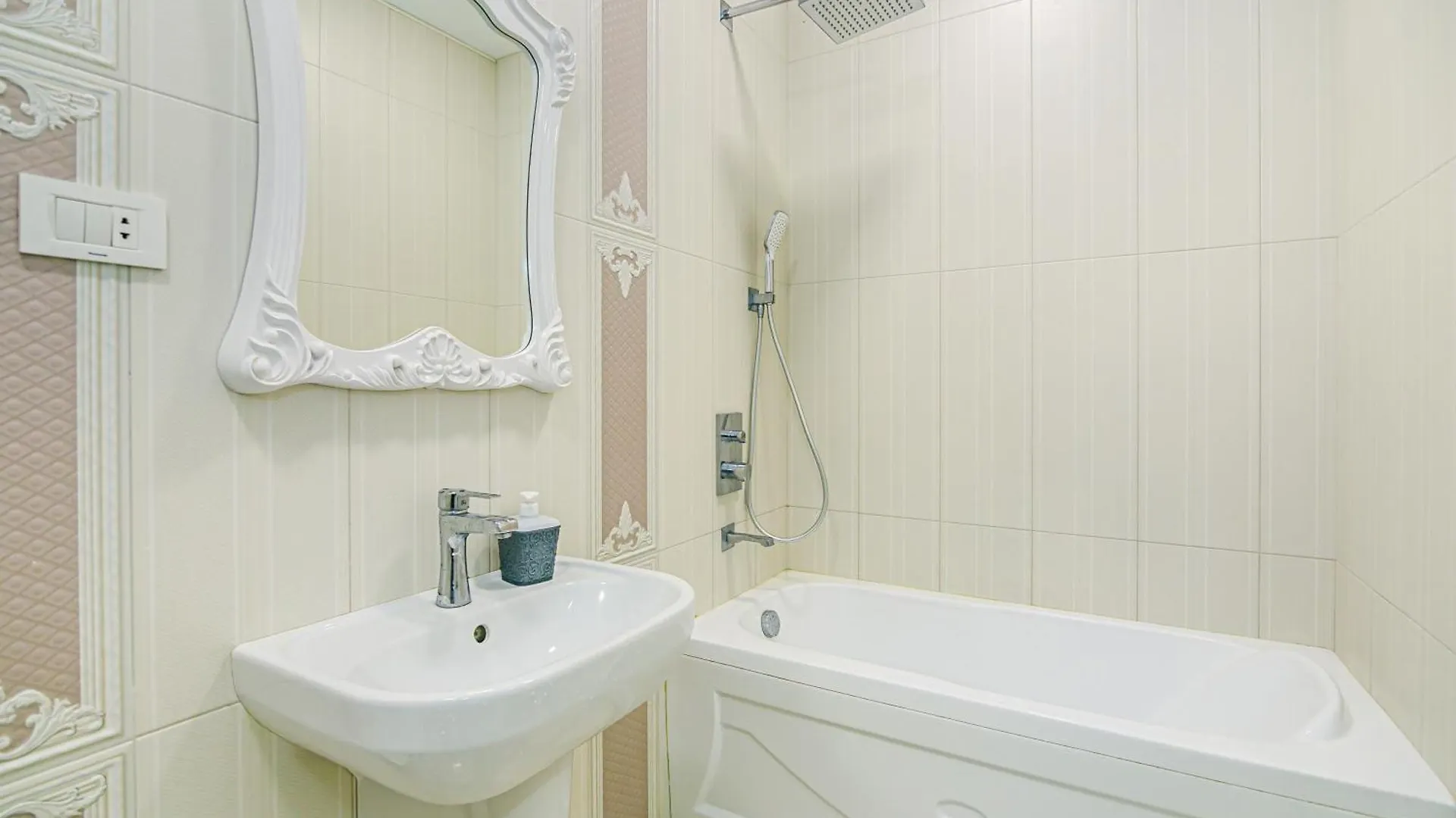 Apartment Ferienwohnung Family White House Baku Aserbaidschan